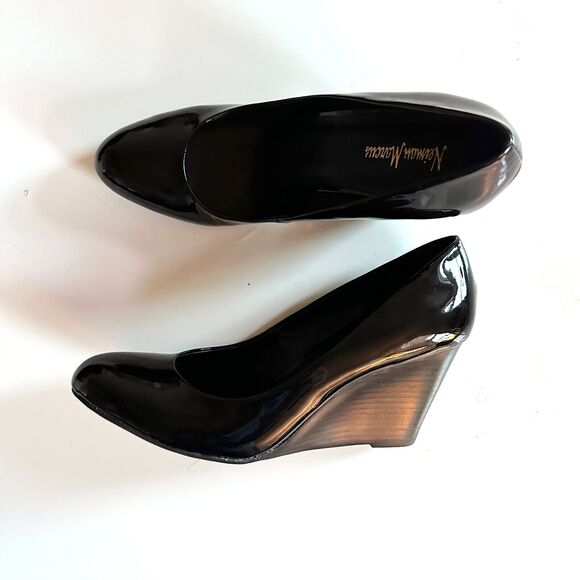 NEIMAN MARCUS Wedge Pump Women 10M Black Patent Leather 3.5" Stacked Heel Shoes - Picture 3 of 7